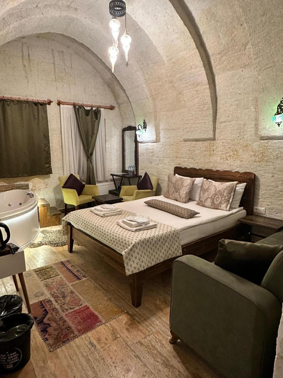 Heritage Cave Inn Hotel Göreme Quarto foto